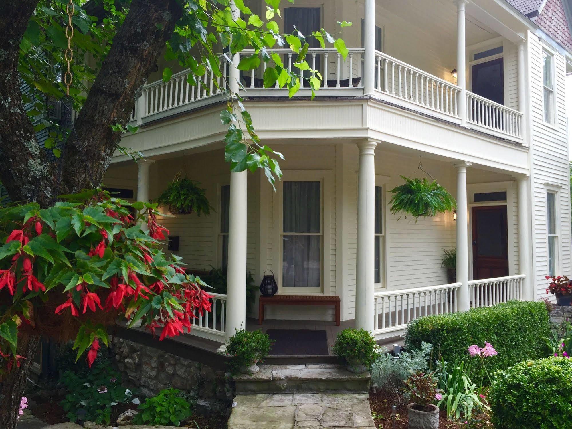 Eureka Zen Cottages Eureka Springs Extérieur photo